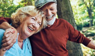 Resident_Couple_on_a Picnic