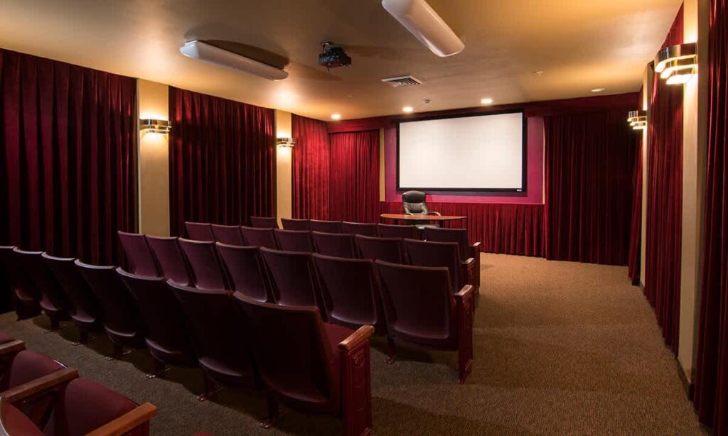 CW_Movie-Theatre