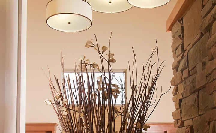 Fairfield_lights-and-pot