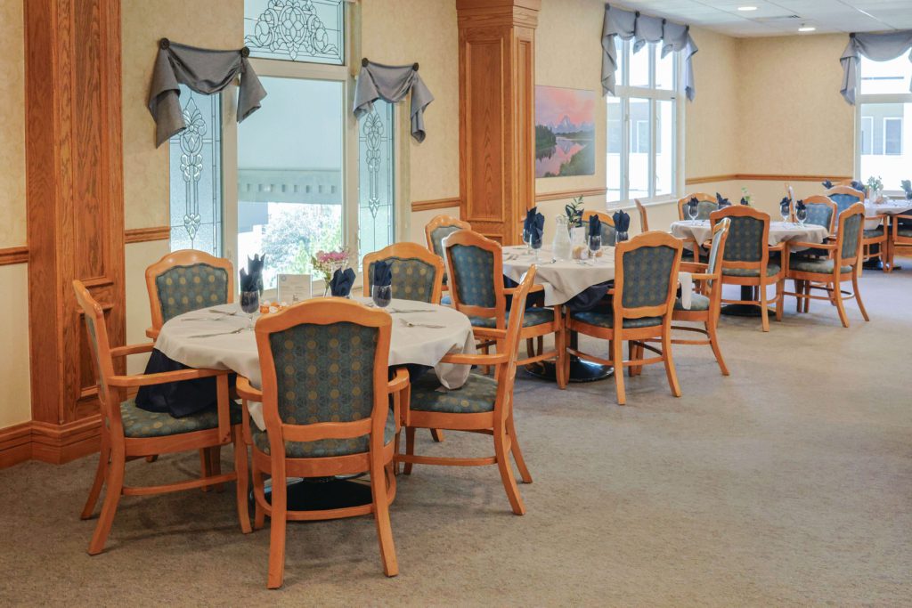 The Worthington - Dining room - Generations LLC