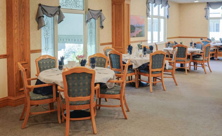 The Worthington - Dining room - Generations LLC
