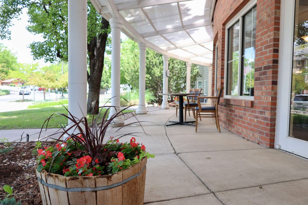 Lakeview Commons - front porch - Generations LLC