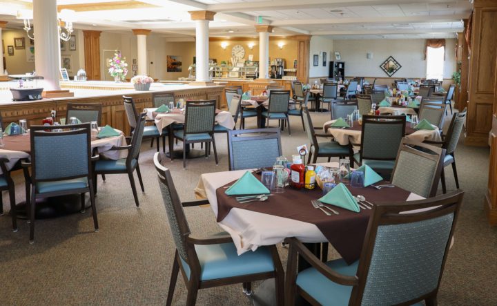The Wexford - Dining room - Generations LLC