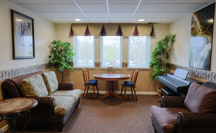 The Winslow - sitting room - Generations LLC